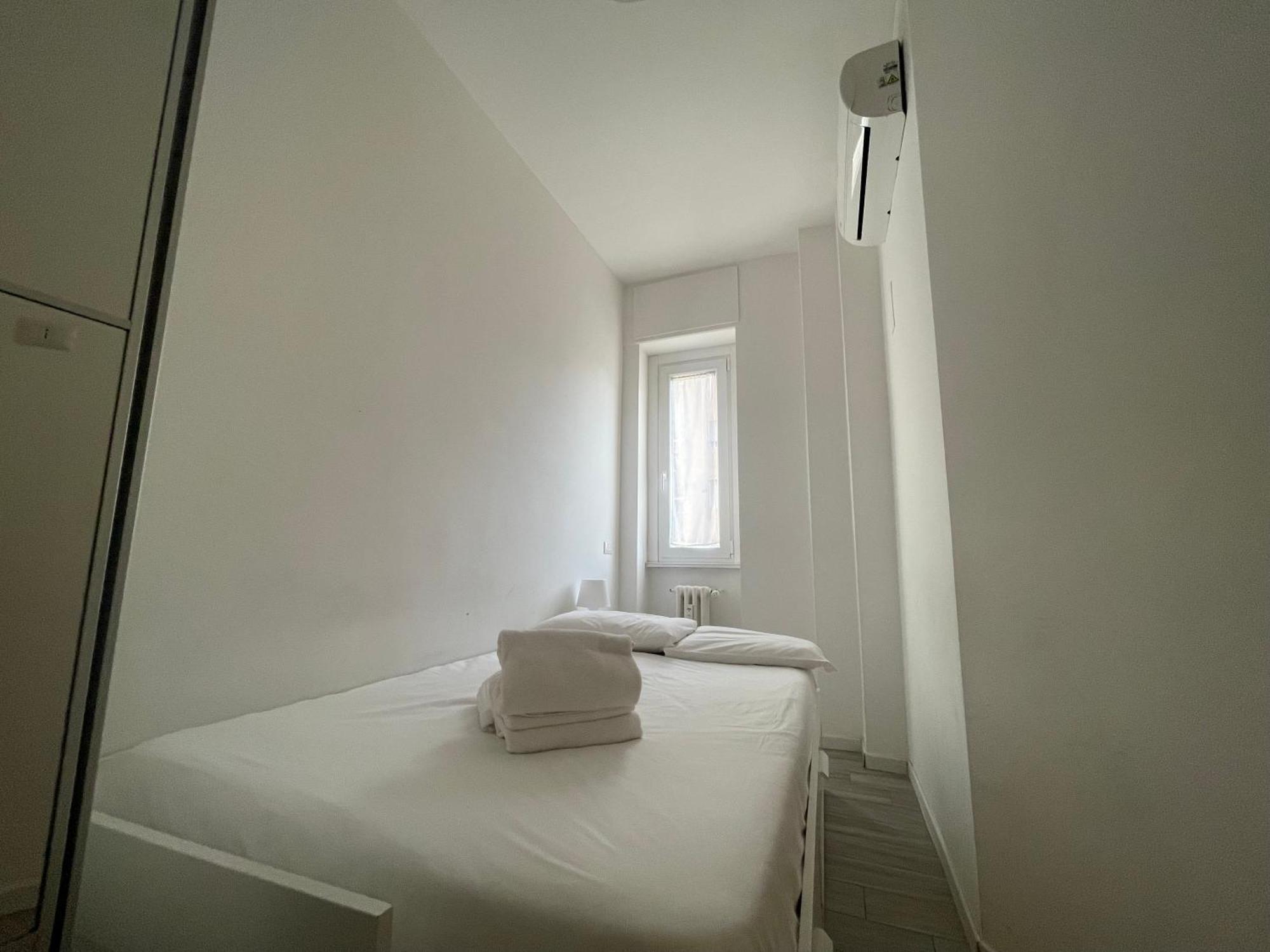 Gardone Apartment - Ampio Appartamento Con 2 Camere Da Letto - Comodo Per Duomo! Mailand Exterior foto