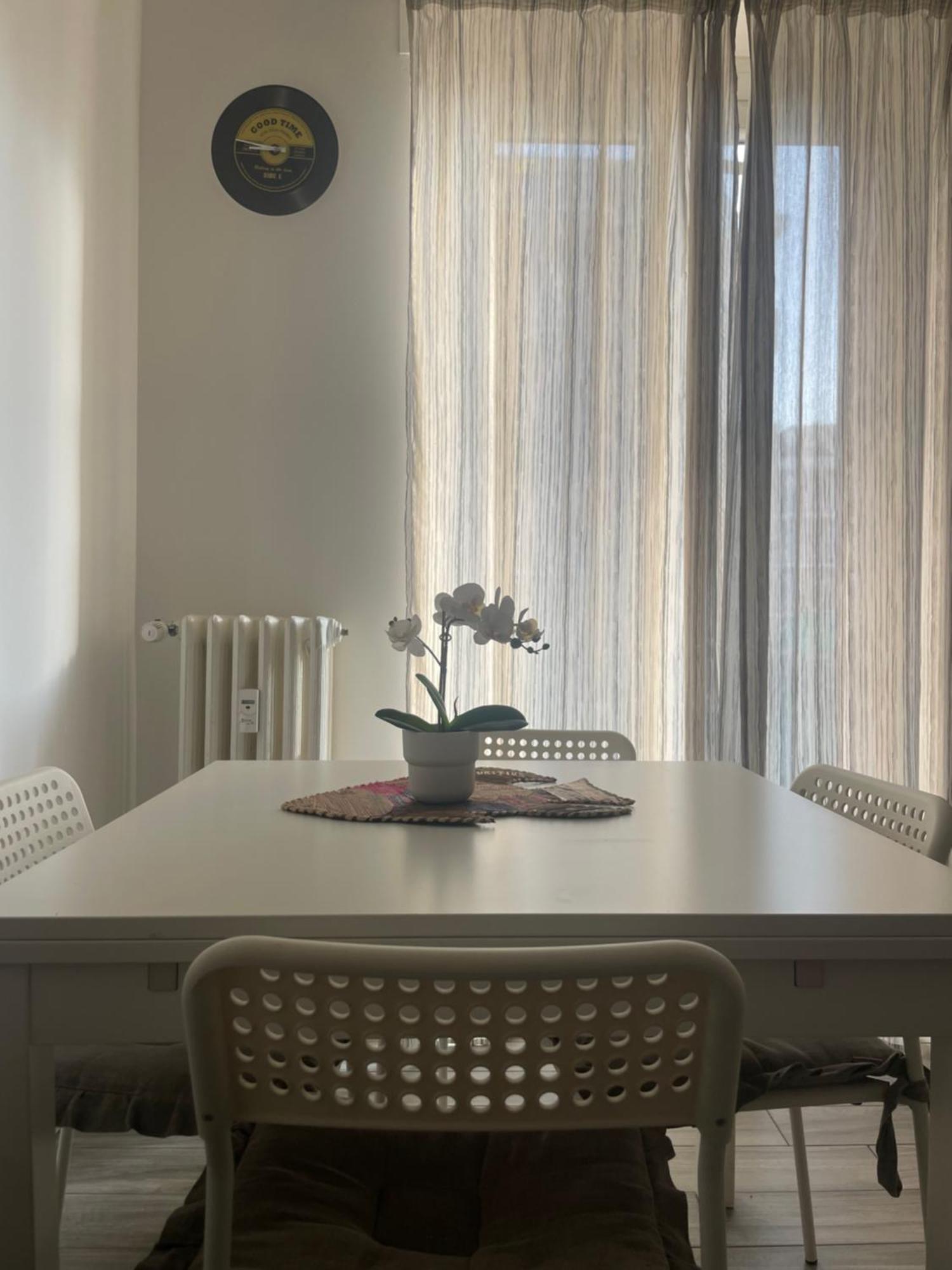 Gardone Apartment - Ampio Appartamento Con 2 Camere Da Letto - Comodo Per Duomo! Mailand Exterior foto